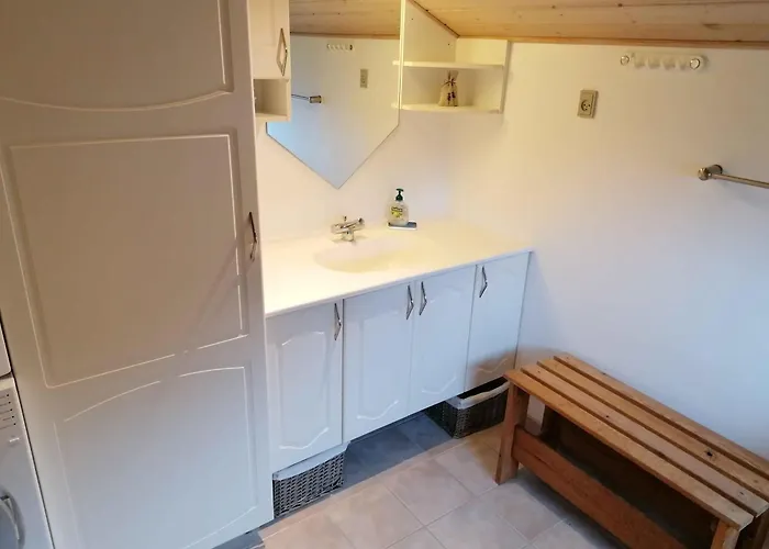 Cozy Summer House By The And Forest Vakantiehuis *