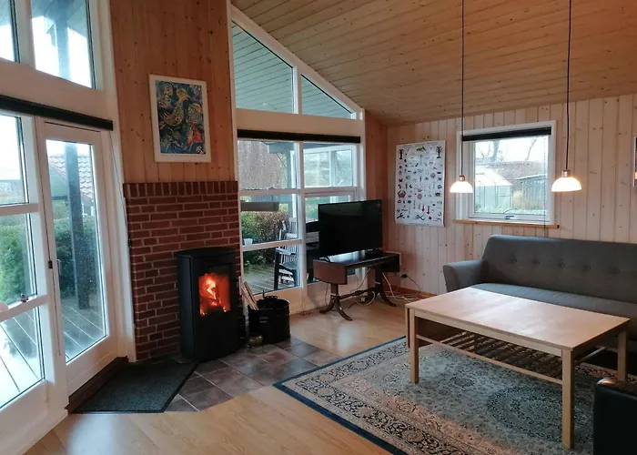 Cozy Summer House By The And Forest * Haderslev